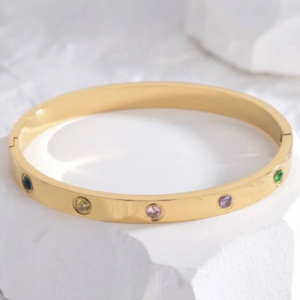 💕Gorgeous New Multi-colored Rhinestone Bangle - Picture 2 of 4